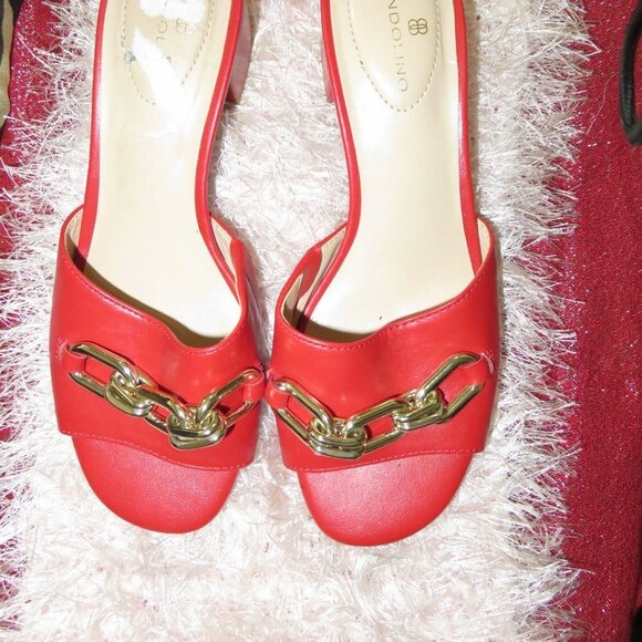 BOGO Bandolino Red Leather Gold Chain Embellished Chunky Heeled Mule Sandal sz 6 - Picture 2 of 13